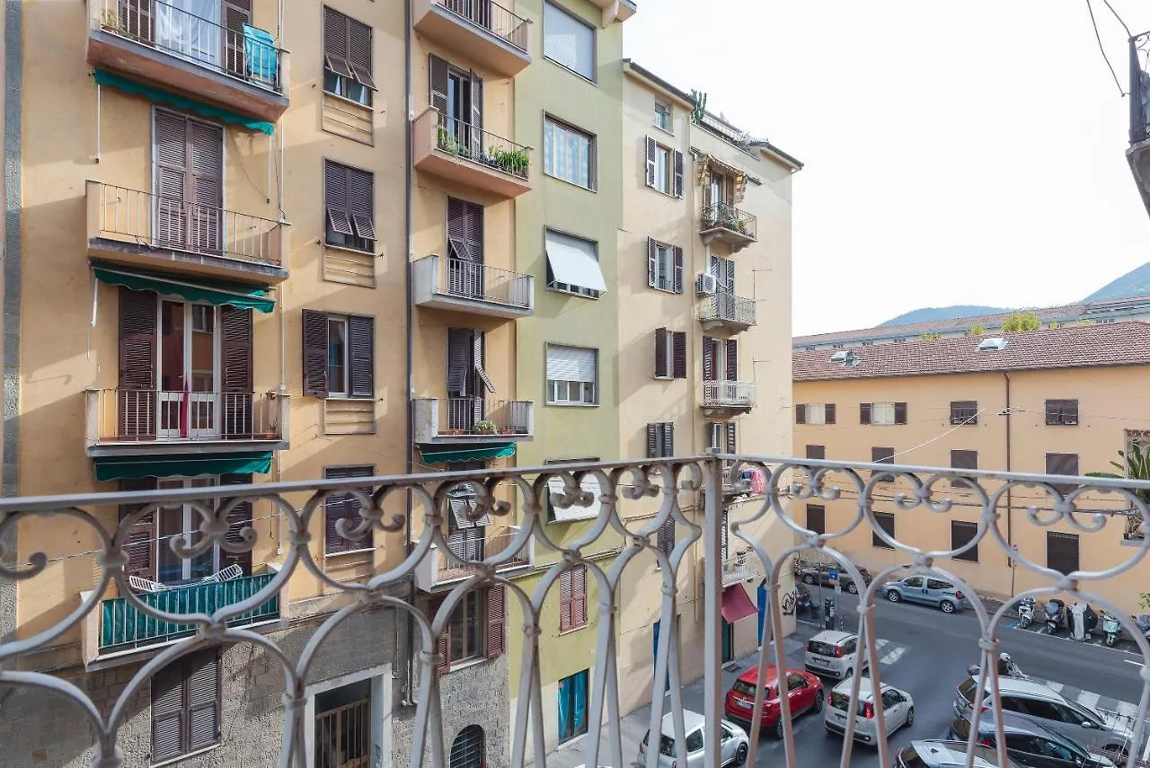 Il Poeta E La Stella Apartment La Spezia 0*,  Italy